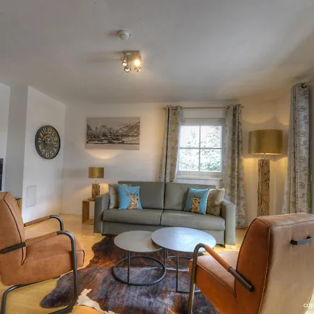 & Golf By アパート カプルーン